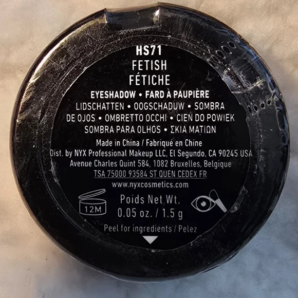 NYX Makeup, Kendall + Kylie Pouch With Makeup Accessories - Picture 6 of 14